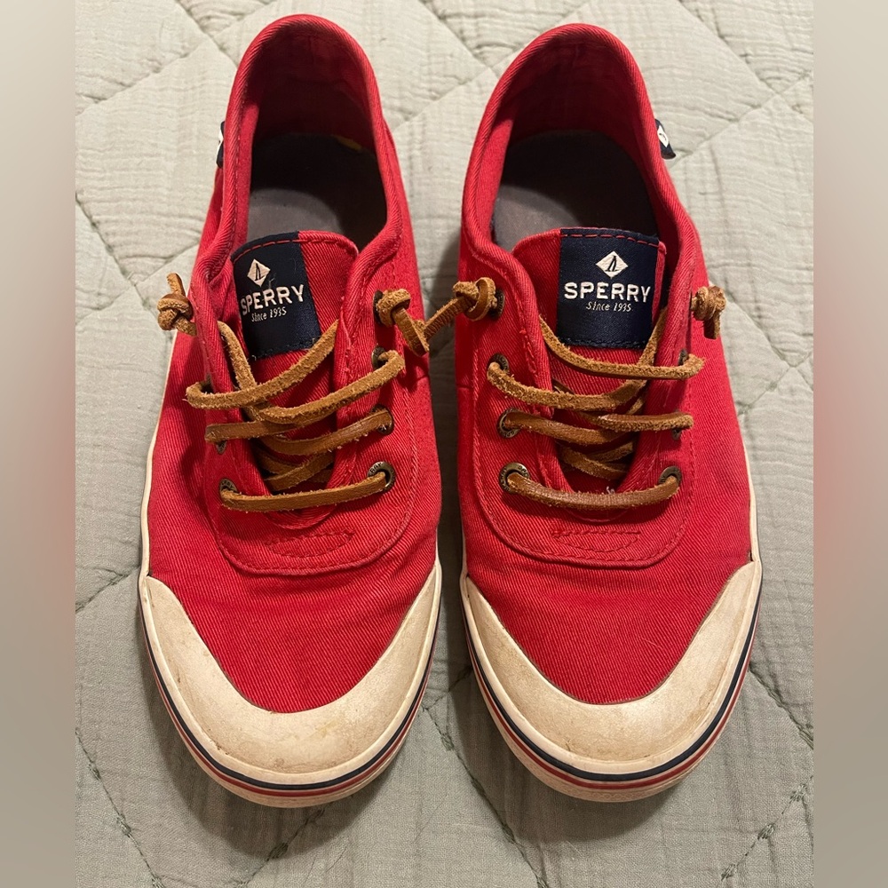 Sperry Women’s 6.5 Red Canvas Shoes